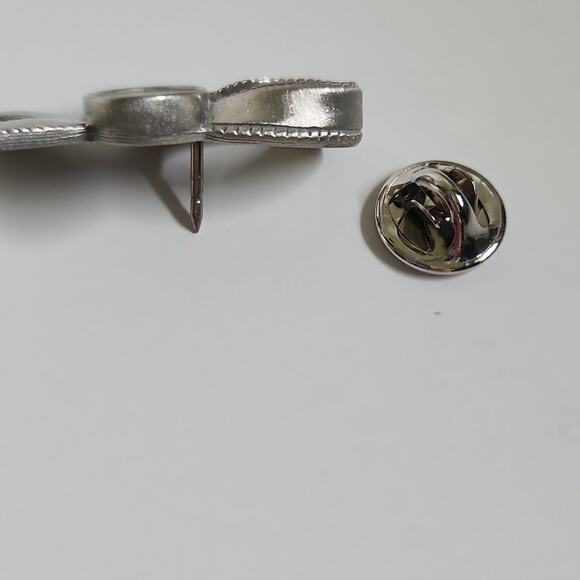 Longaberger Horizon Of Hope Pewter Basket Lapel Cancer Ribbon Pin - Picture 6 of 6